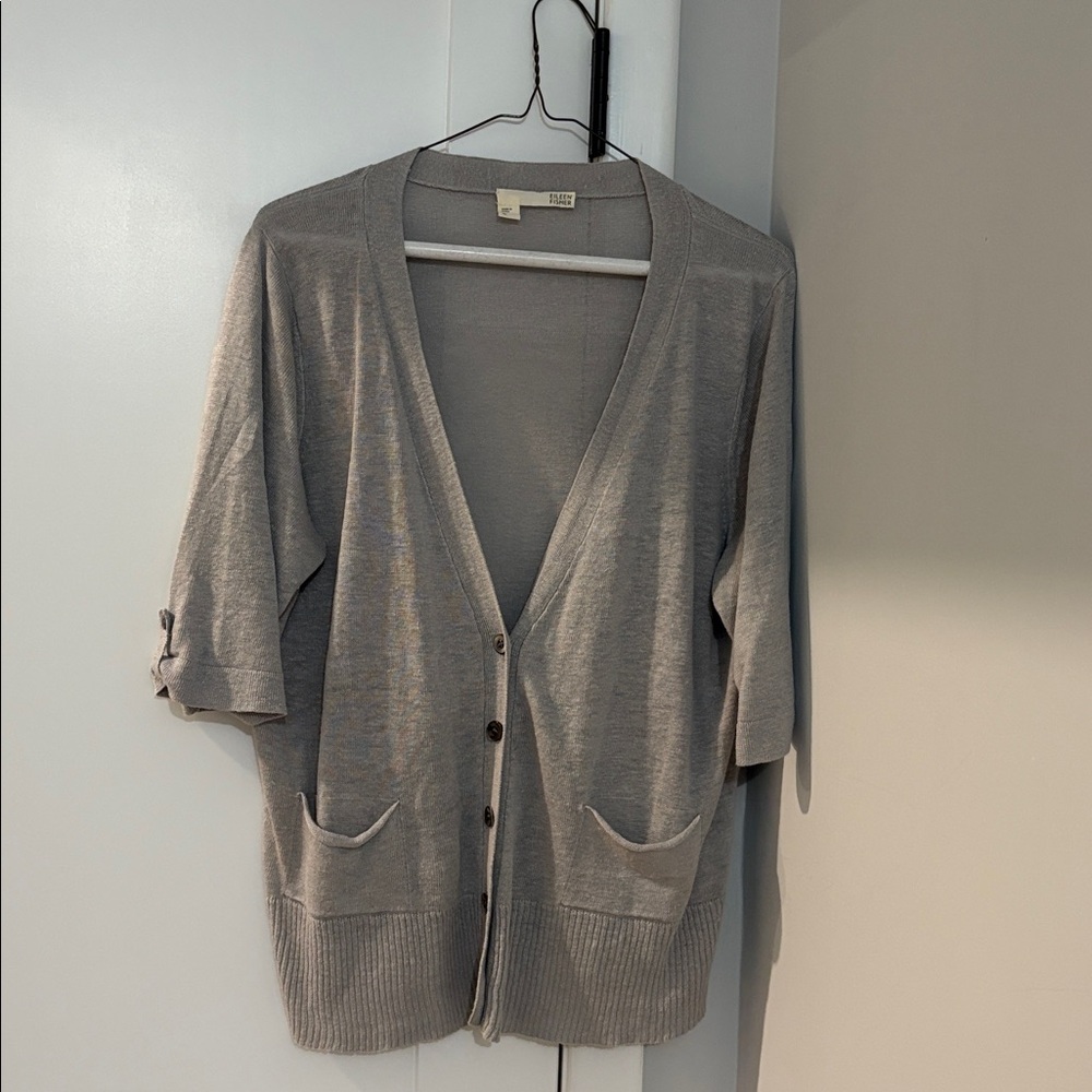 Eileen Fisher Short Sleeve 100% linen light gray button Cardigan sweater